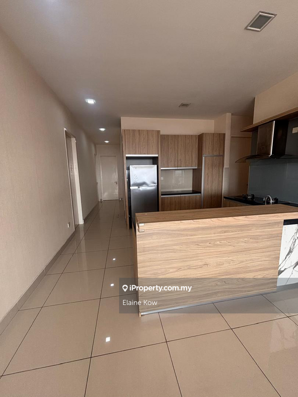 Kediaman Servis untuk Dijual di TRiGON Luxury Residences oleh Elaine Kow - iProperty.com.my