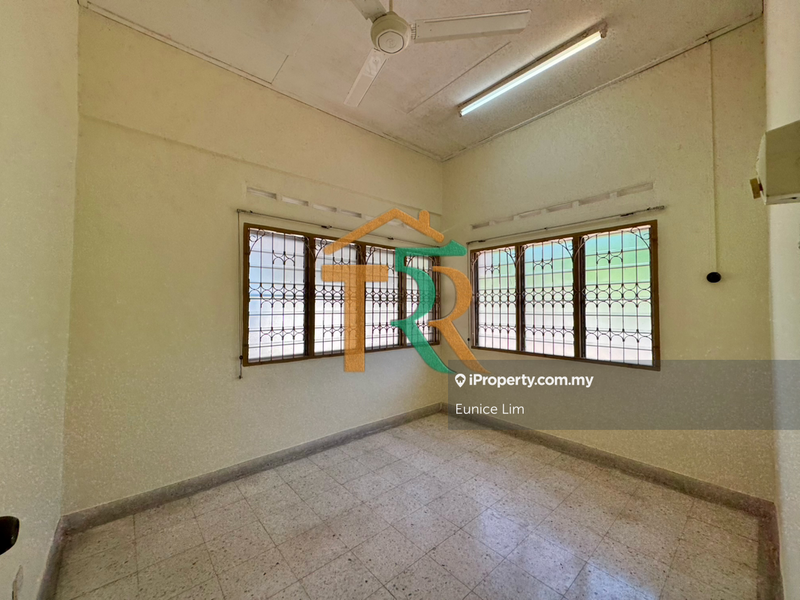 Semi-Detached House for Sale in Taman Tanjung, Muar by Eunice Lim - iProperty.com.my