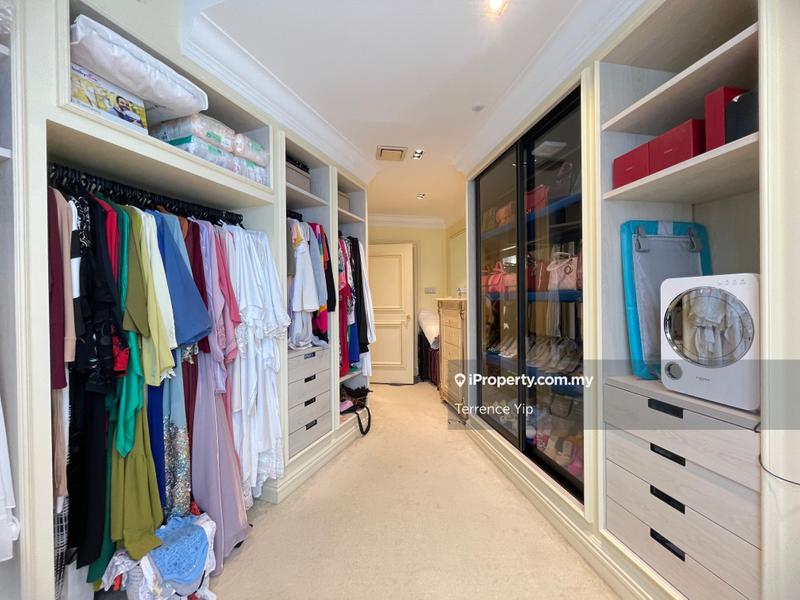 Service Residence for Sale in Regalia Residence by Terrence Yip - iProperty.com.my