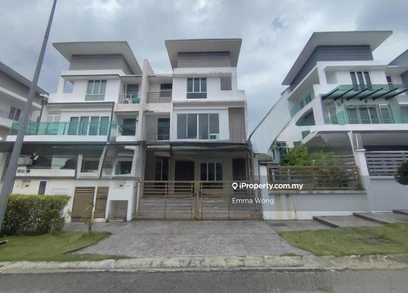 Semi-Detached House for Sale in Rawang, Selangor by Emma Wong - iProperty.com.my