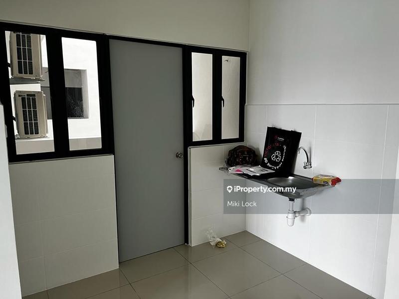 Condominium for Sale in Platinum Arena by Miki Lock - iProperty.com.my