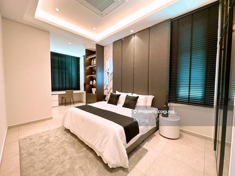 Rumah Berangkai 2 Tingkat untuk Dijual di Exclusive Hilltop Residences,Taman Krubong Heights, Krubong oleh Mii Ong - iProperty.com.my