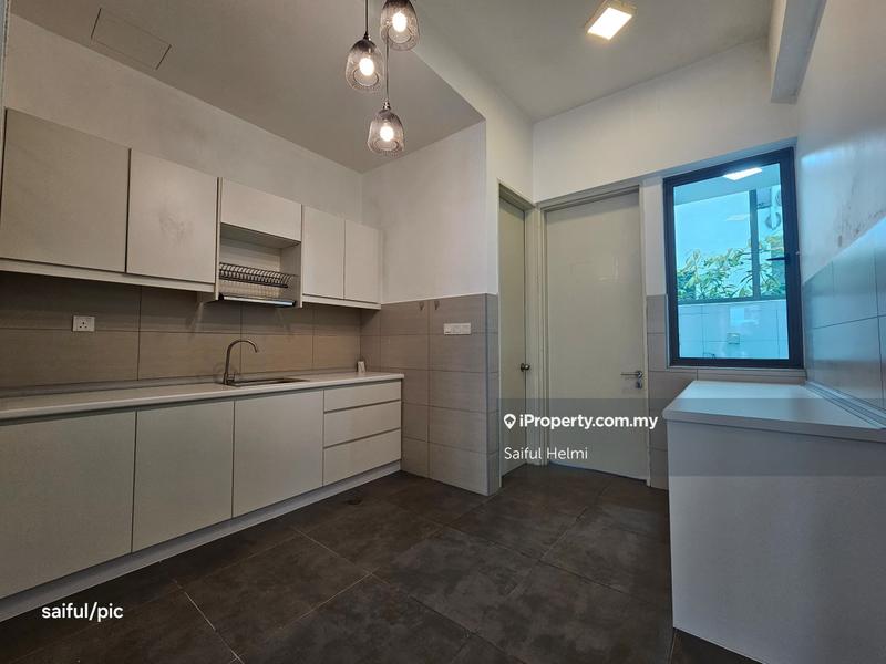Rumah Teres 3-Tingkat untuk Dijual di Cyber 11, Cyberjaya oleh Saiful Helmi - iProperty.com.my