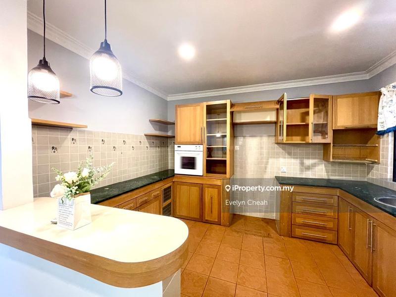 Rumah Berkembar untuk Dijual di Bandar Kinrara Seksyen 6, Bandar Kinrara oleh Evelyn Cheah - iProperty.com.my