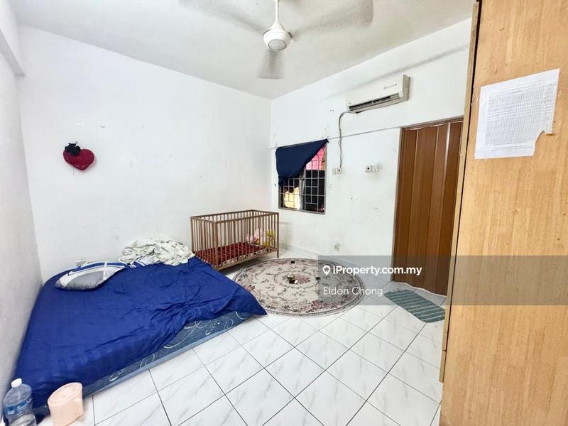 Kediaman Servis untuk Dijual di South City (Perdana Selatan) Block A & B oleh Eldon Chong - iProperty.com.my