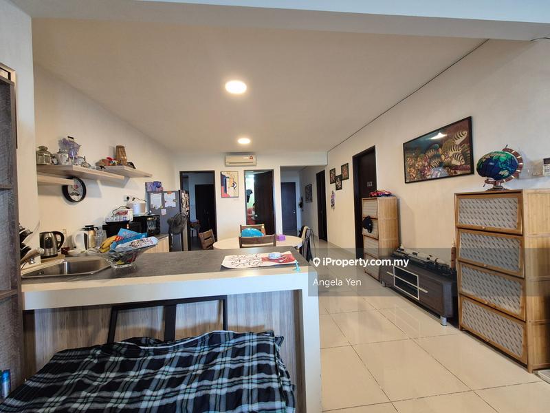 Kondominium untuk Dijual di The Bay Residences oleh Angela Yen - iProperty.com.my