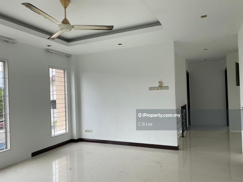 Banglo untuk Dijual di Seksyen 4, Petaling Jaya oleh C.B.Lee - iProperty.com.my