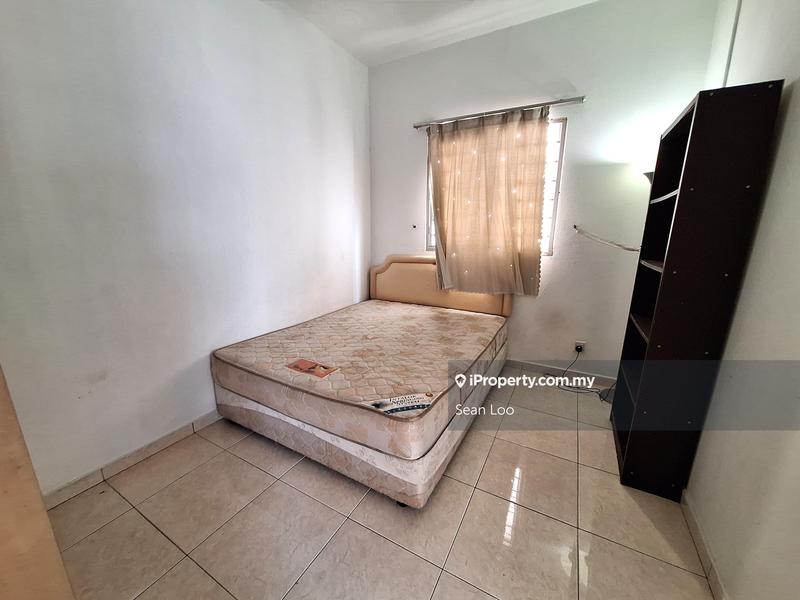 For Sale - Ketumbar Hill