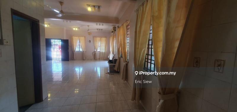 Semi-Detached House for Sale in Serdang, Seri Kembangan by Eric Siew - iProperty.com.my