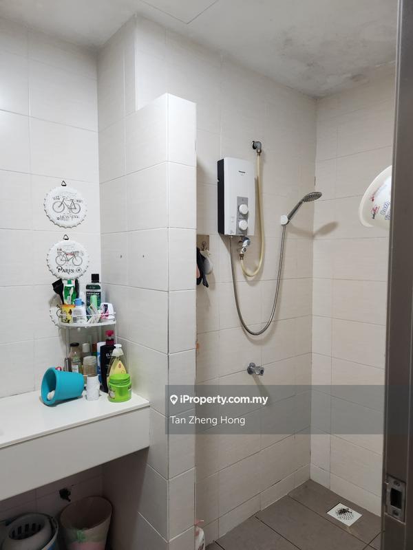 Service Residence for Sale in Platinum Lake PV 21 by Tan Zheng Hong - iProperty.com.my