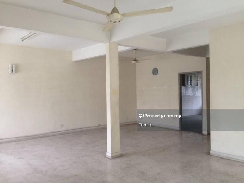 Semi-Detached House for Sale in Taman Overseas Union (Taman Oug), Jalan Klang Lama (Old Klang Road) by Tom Ip - iProperty.com.my