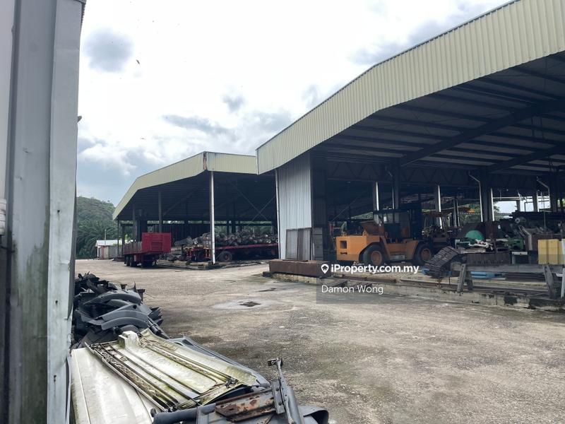 For Sale - Industrial land with warehouse factory in Bentong Karak area