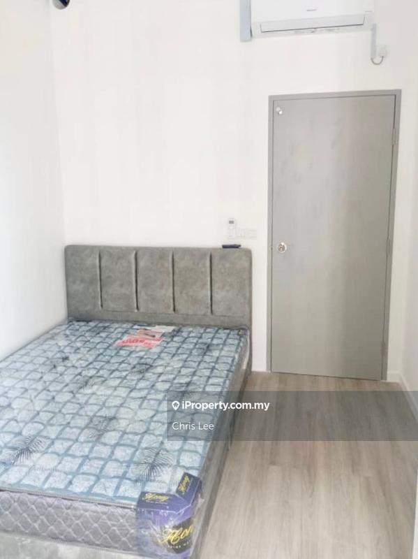 For Rent - Lakefront Residence