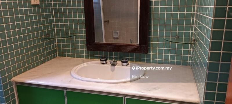 Kondominium untuk Dijual di Desa Angkasa oleh Elin Siow - iProperty.com.my