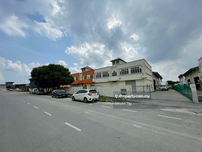 For Sale - Taman Perindustrian Meru