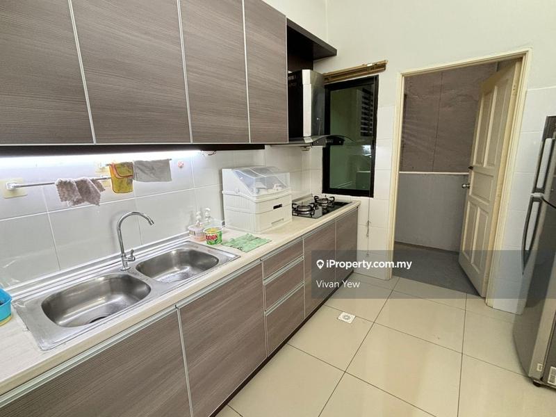 Kondominium untuk Dijual di Kinta Riverfront Hotel & Suites oleh Vivan Yew - iProperty.com.my
