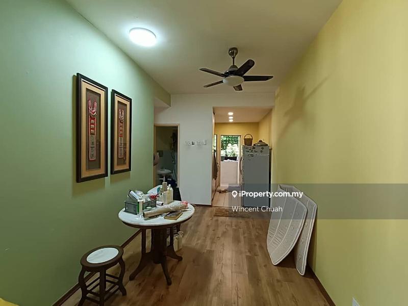 For Sale - Prima Court