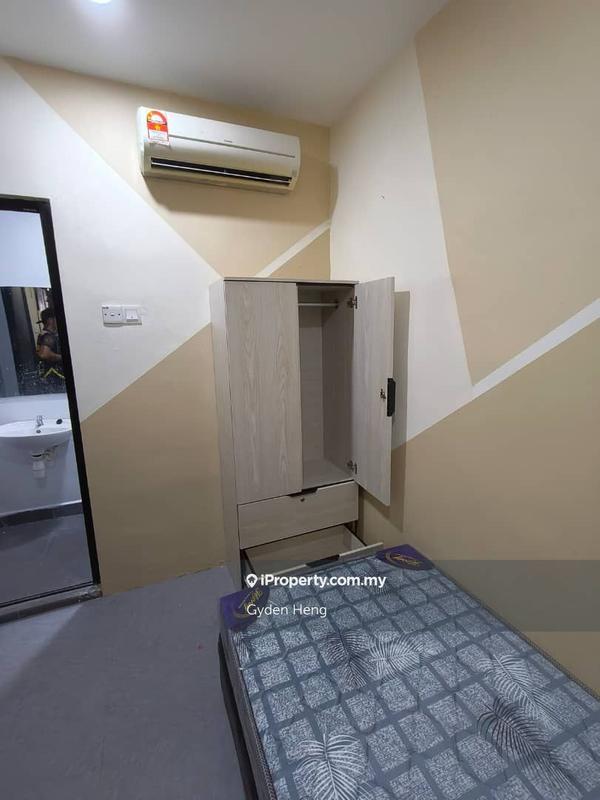 Rumah Berkembar untuk Dijual di Taman Pelangi, Johor Bahru oleh Gyden Heng - iProperty.com.my