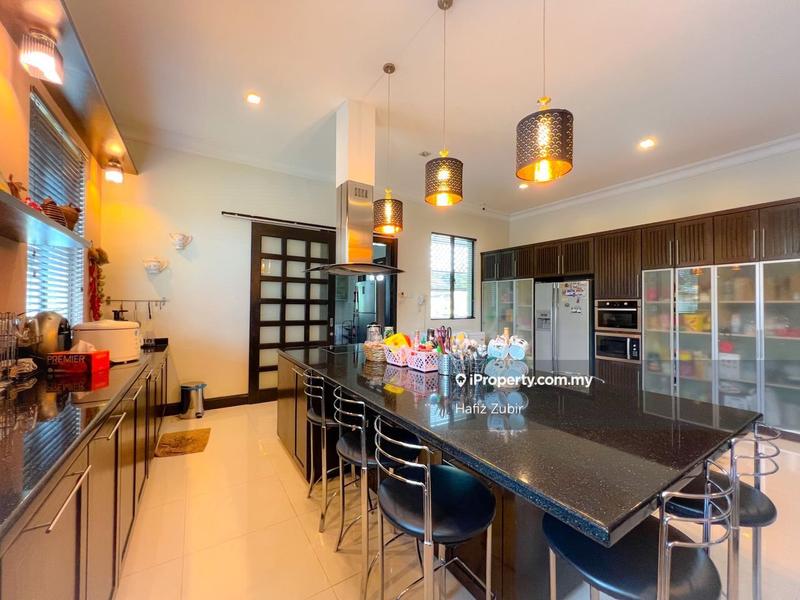 Banglo untuk Dijual di Country Heights, Kajang oleh Hafiz Zubir - iProperty.com.my