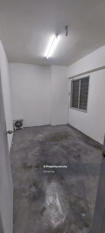 Pangsapuri untuk Dijual di Apartment Sri Rakyat oleh Denice Ng - iProperty.com.my
