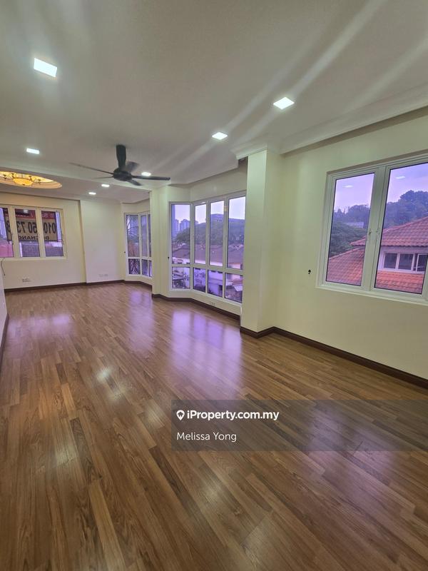 Rumah Berkembar untuk Dijual di Taman Naga Emas, Salak South oleh Melissa Yong - iProperty.com.my