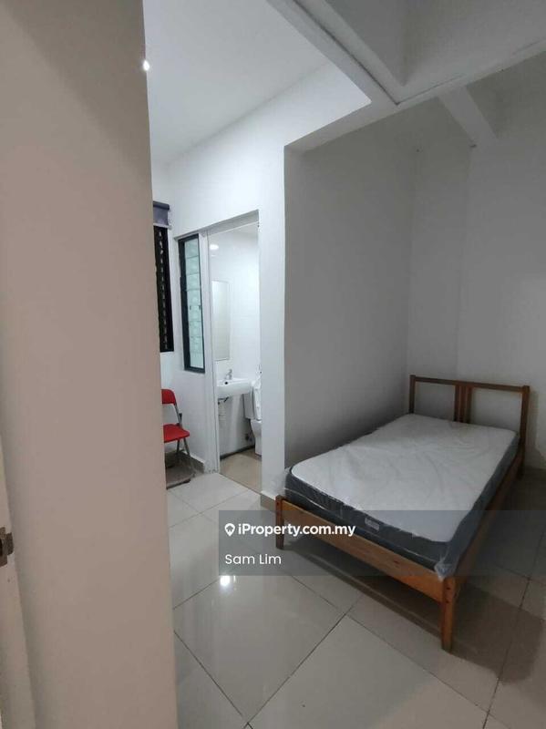 Service Residence for Rent in SkyVille 8 @ Benteng 8 by Sam Lim - iProperty.com.my