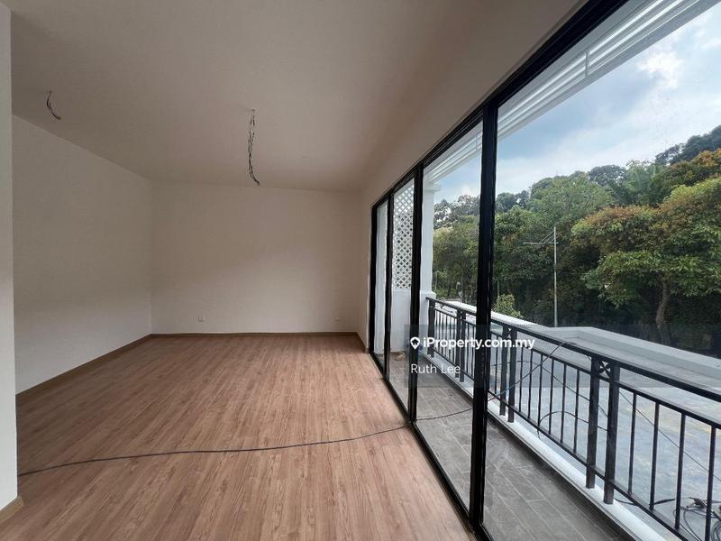 3-storey Terraced House for Sale in Batu Feringghi, Penang by Ruth Lee - iProperty.com.my