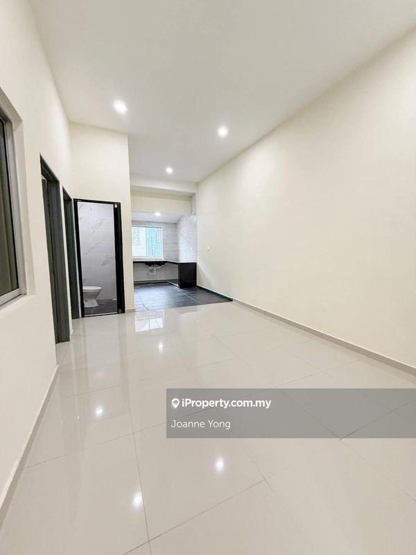 1-storey Terraced House for Sale in Tmn Perling Sutera Tampoi Bukit Indah Selesa Jaya, Perling by Joanne Yong - iProperty.com.my