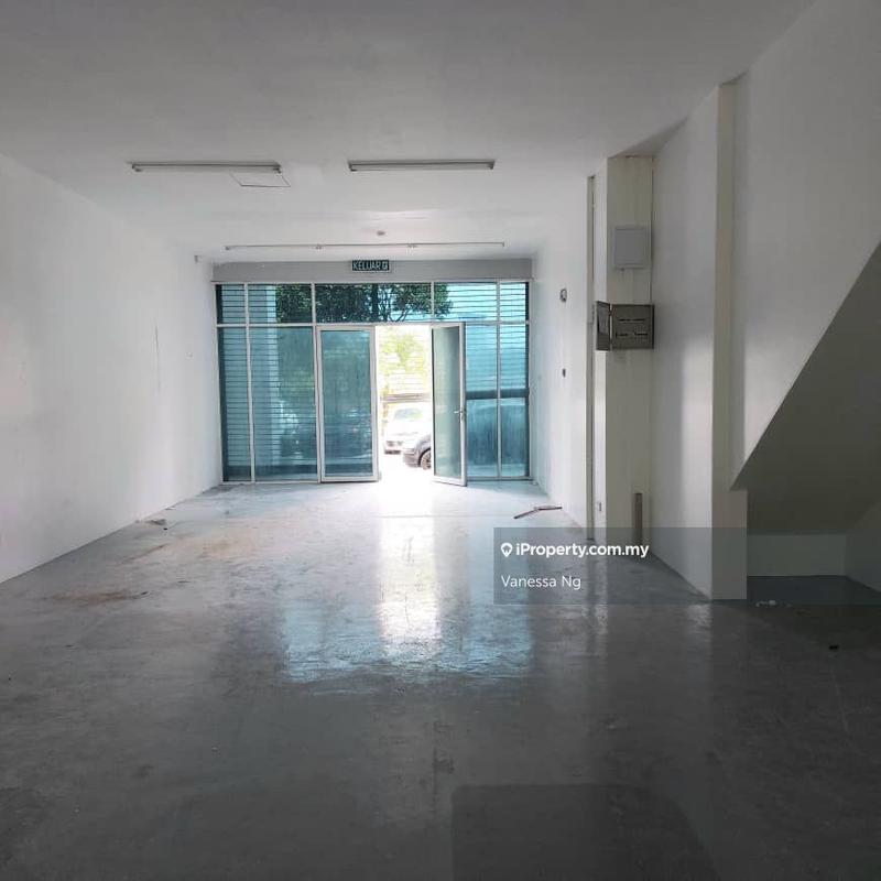 Shop for Sale in Kampung Sungai Kayu Ara, Petaling Jaya by Vanessa Ng - iProperty.com.my