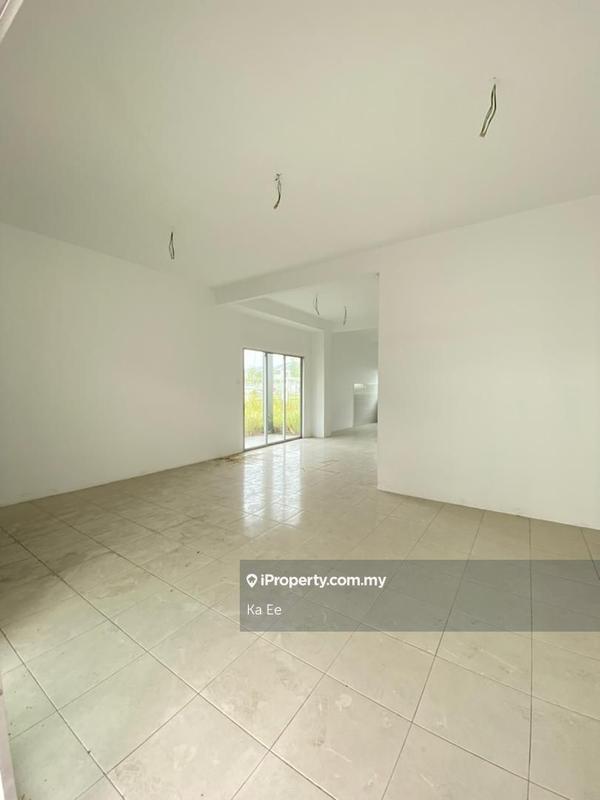Rumah Teres 2-Tingkat untuk Dijual di Taman Scientex Rawang, Rawang oleh Ka Ee - iProperty.com.my