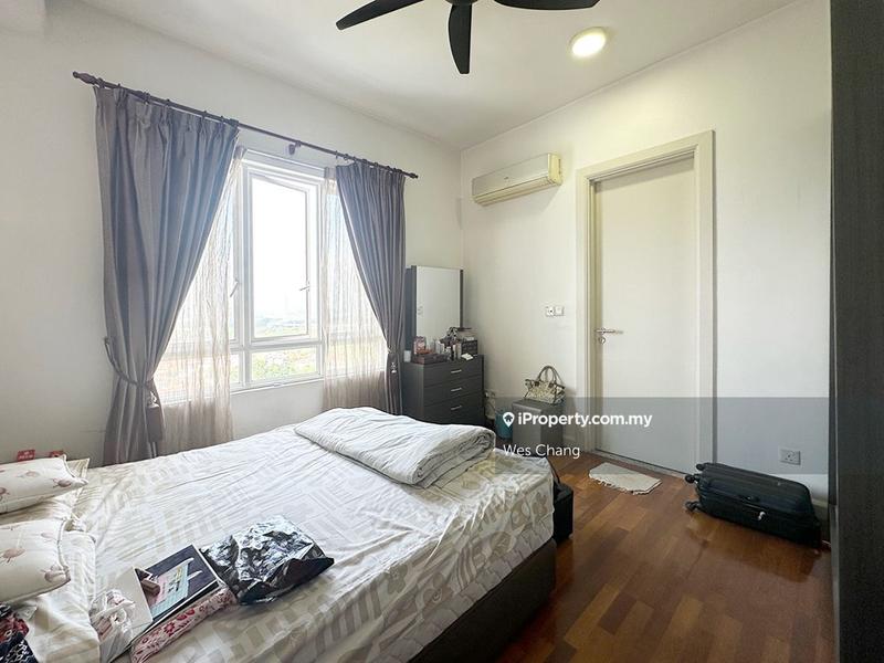 Kondominium untuk Dijual di Surian Residences oleh Wes Chang - iProperty.com.my