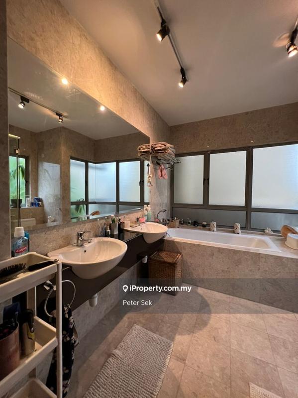 Bungalow House for Rent in Mont Kiara, Kuala Lumpur by Peter Sek - iProperty.com.my