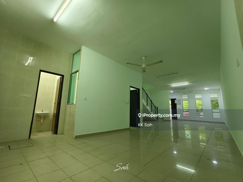 Rumah Berangkai 3 Tingkat untuk Dijual di Taman Bangi Avenue, Bangi oleh KK Sah - Interior - iProperty.com.my