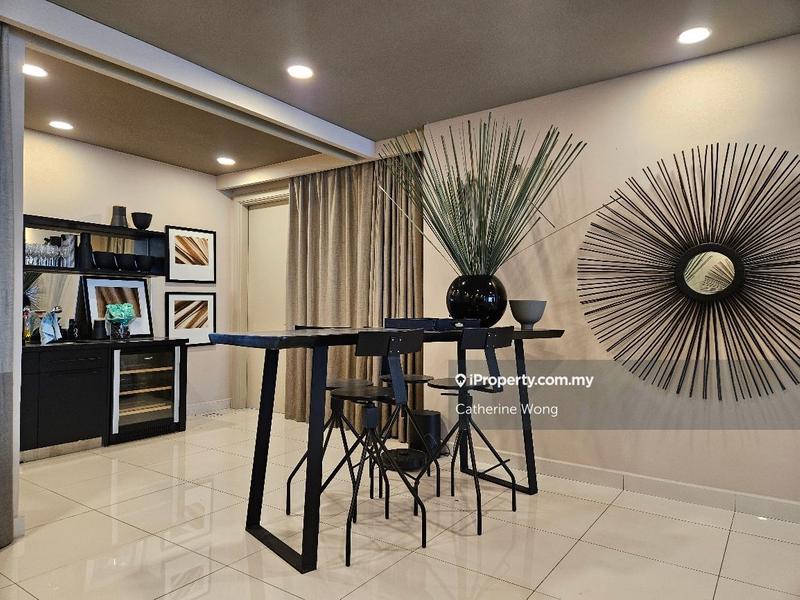 For Sale - Dua Menjalara