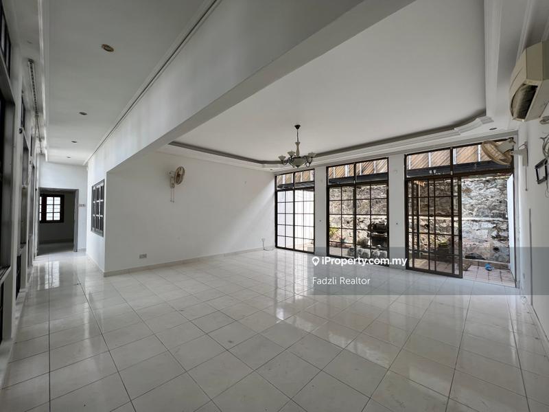 Bungalow House for Sale in Taman TAR (Tun Abdul Razak), Ampang by Fadzli Realtor - iProperty.com.my