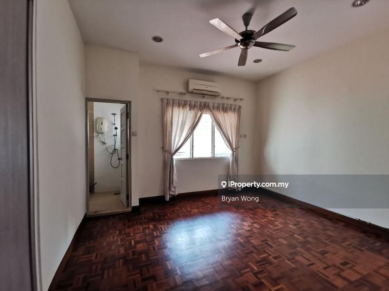 Rumah Berkembar untuk Dijual di SS 21, Damansara Utama, Petaling Jaya oleh Bryan Wong - iProperty.com.my