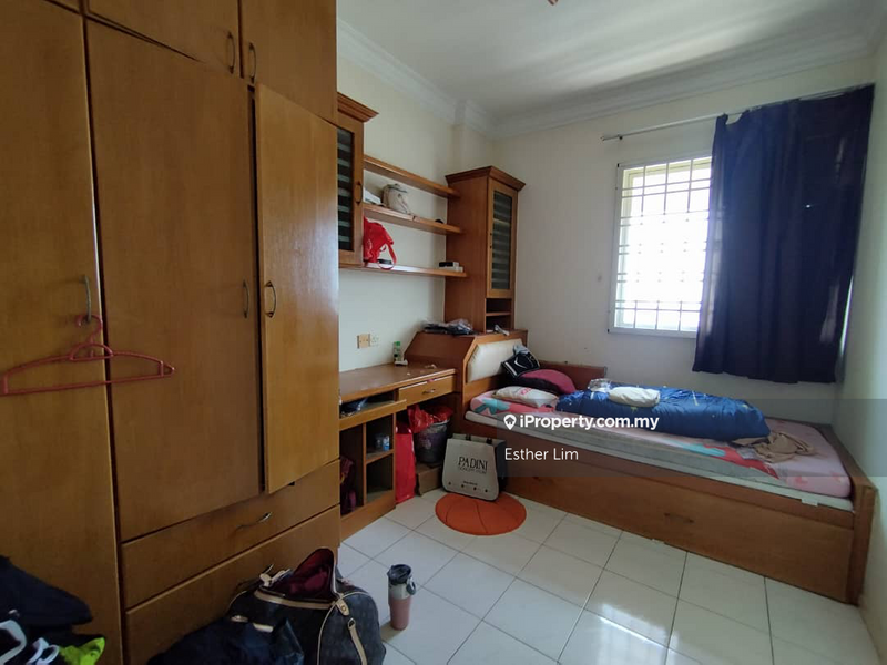 For Sale - Villa Emas