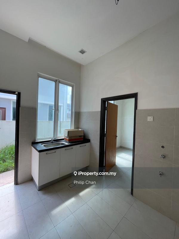Bungalow House untuk Dijual di Ukay Perdana, Ulu Kelang oleh Philip Chan - iProperty.com.my
