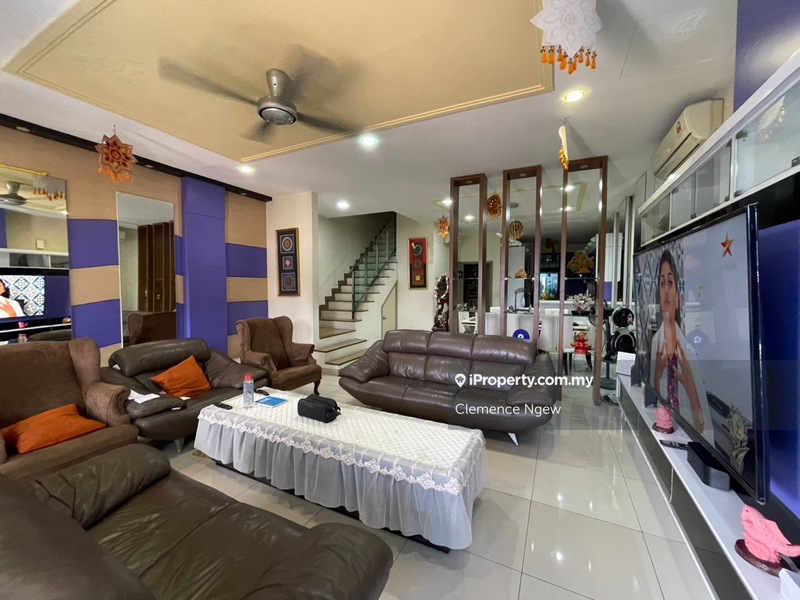 Rumah Berangkai 2.5 Tingkat untuk Dijual di Taman Dagang Jaya, Ampang oleh Clemence Ngew - iProperty.com.my
