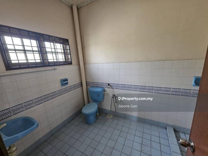 Rumah Berangkai 2 Tingkat untuk Dijual di Taman Cheng Perdana, Cheng oleh Jasone Gan - iProperty.com.my