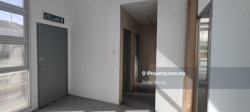Shop / Office untuk Disewa di Taman Equine, Seri Kembangan oleh Philip Wong - iProperty.com.my