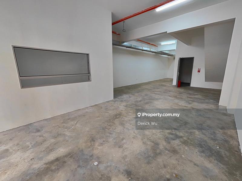 For Rent - Desa Petaling New Ground Floor Shop