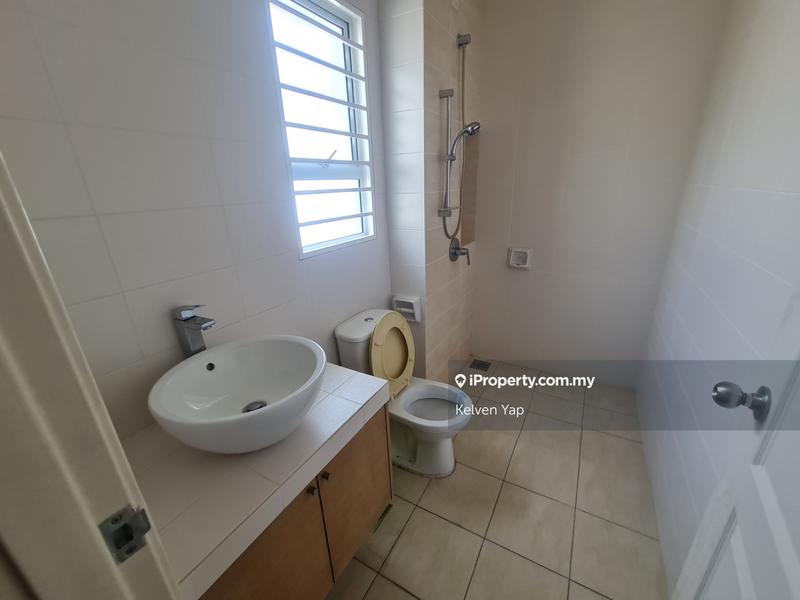 Rumah Berkembar untuk Dijual di Ambang Botanic, Klang oleh Kelven Yap - iProperty.com.my