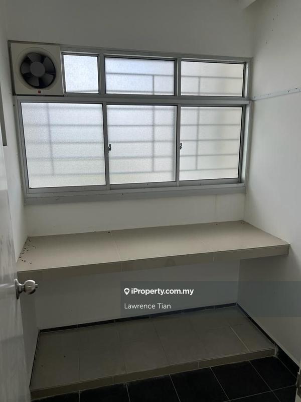 Apartment for Sale in D'Cerrum Apartment by Lawrence Tian - iProperty.com.my