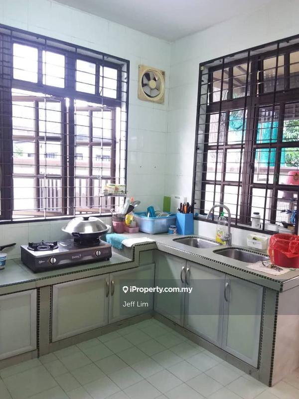 Banglo untuk Dijual di Taman Golf, Ipoh oleh Jeff Lim - iProperty.com.my