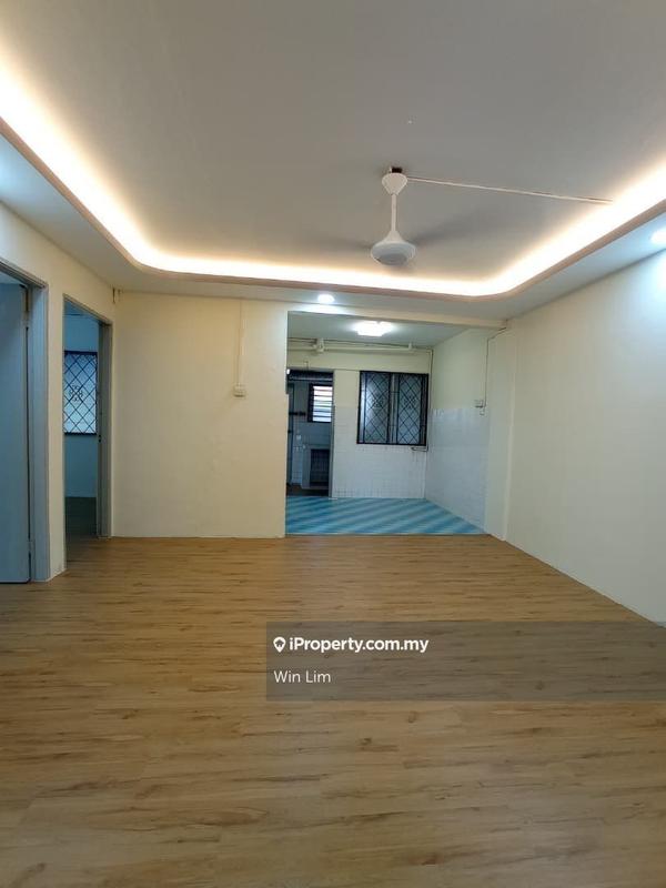 For Sale - Bandar Selesa Jaya