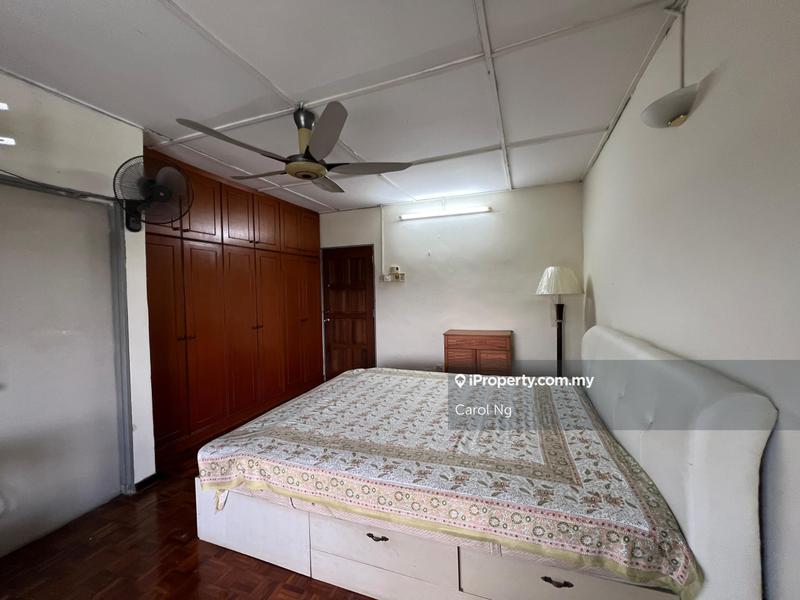 Rumah Teres 2-Tingkat untuk Dijual di Bandar Country Homes, Rawang oleh Carol Ng - iProperty.com.my