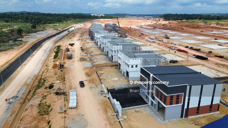 Tanah Perindustrian untuk Dijual di Bandar Springhill, Port Dickson oleh Brian Cheong - 160 unit SEMI-D Factory - iProperty.com.my