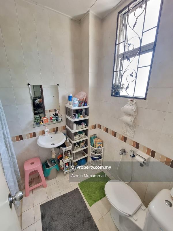 Rumah Berangkai 2 Tingkat untuk Dijual di Seksyen 7, Shah Alam oleh Azmin Muhammad - iProperty.com.my