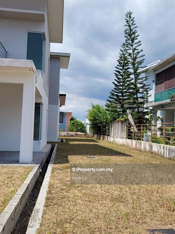 Semi-Detached House for Sale in Pelangi Heights, Mantin by Peck Lin - iProperty.com.my